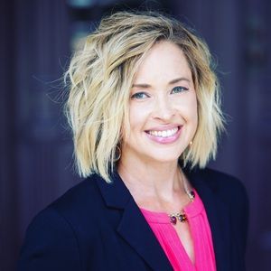 Meet your Posher, Kacy